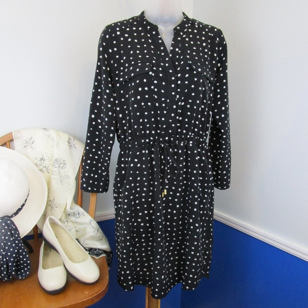 👗Host Pick👗 Mossimo Black and White Dotted Dress With Pockets